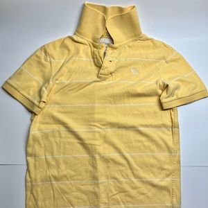 LIKE NEW Abercrombie & Fitch polo. Mens Med.